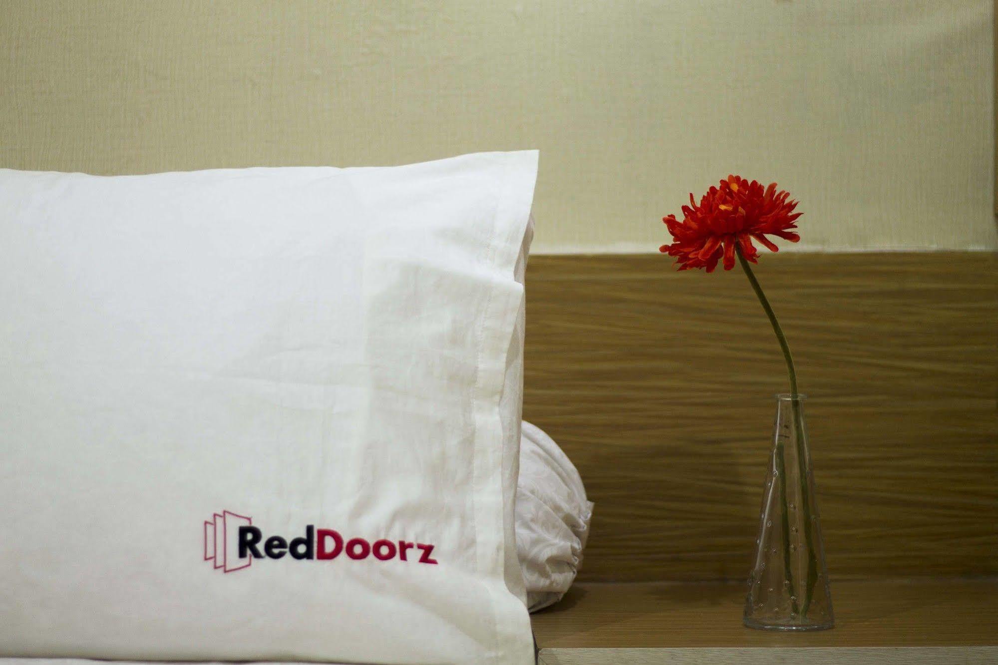 Reddoorz @ Sehati Raya Kuta Legian Zewnętrze zdjęcie